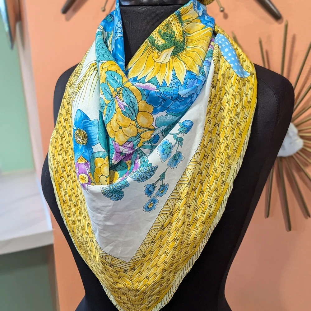 Vintage Scarf Retro Pastel Cottagecore Aesthetic Hippie Feminine Floral